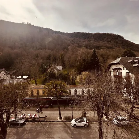 Le Nid Des Bains Διαμέρισμα *